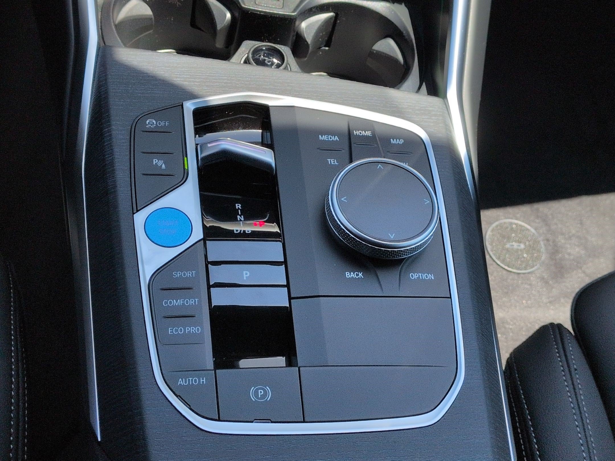 New 2026 BMW i4 eDrive40 w/ Premium Package RWD image 26