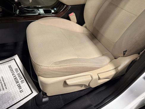 Used 2014 Kia Sorento LX image 43