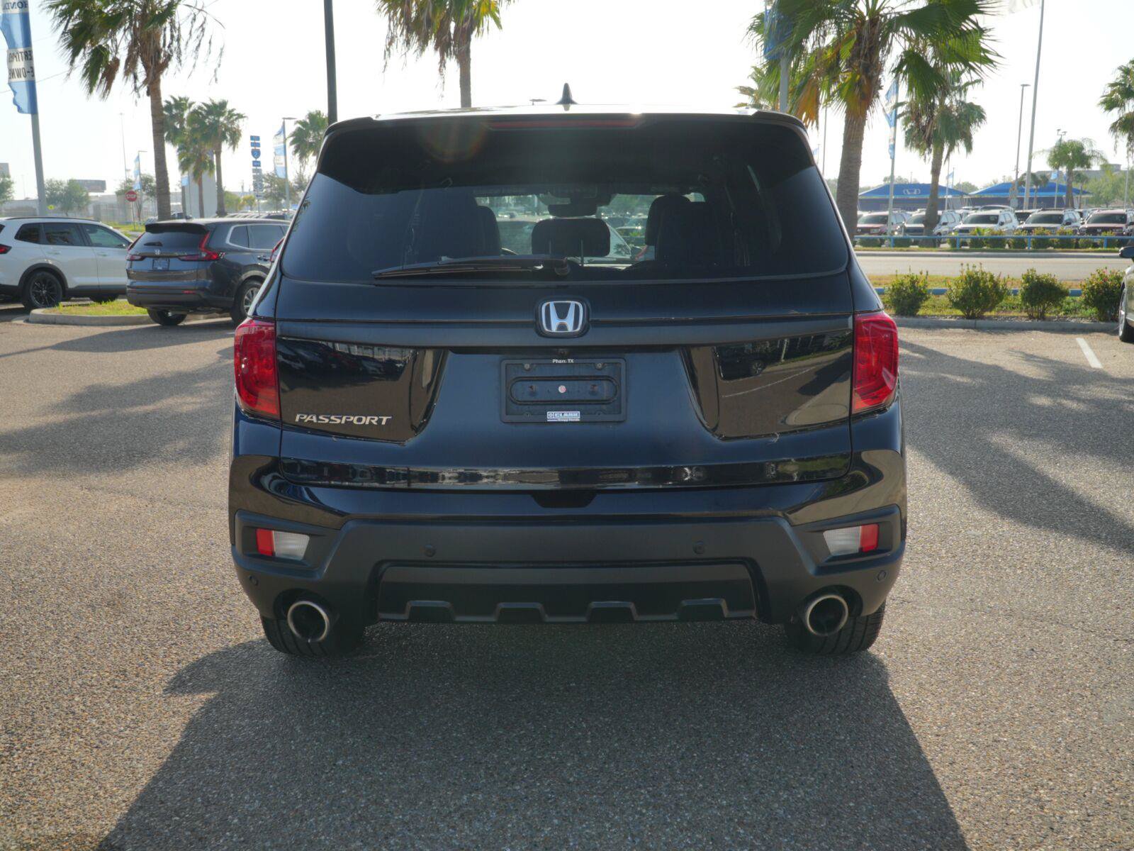 Used 2022 Honda Passport EX-L image 12