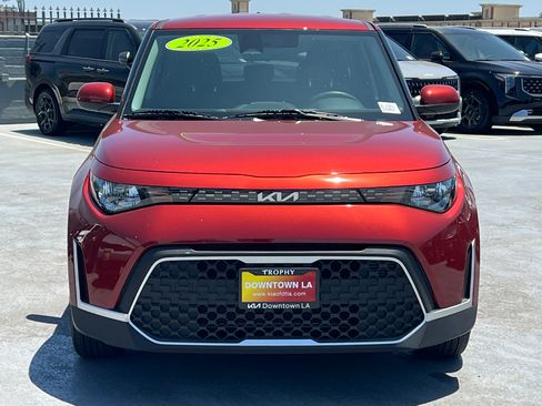 Certified 2025 Kia Soul LX FWD image 12