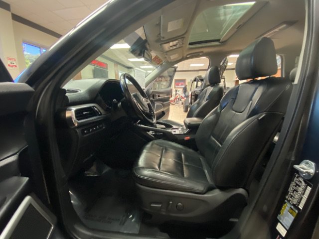 Used 2021 Kia Telluride EX AWD/4WD image 24