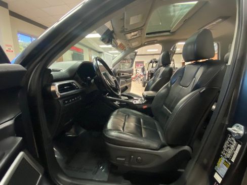 Used 2021 Kia Telluride EX AWD/4WD image 24
