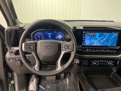 New 2026 Chevrolet Silverado 3500 LT w/ Trail Boss Package AWD/4WD image 17