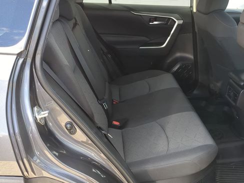 Used 2022 Toyota RAV4 XLE w/ Convenience Package AWD/4WD image 20