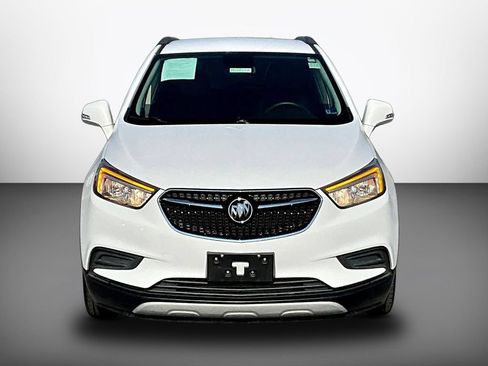Used 2019 Buick Encore Preferred FWD image 2