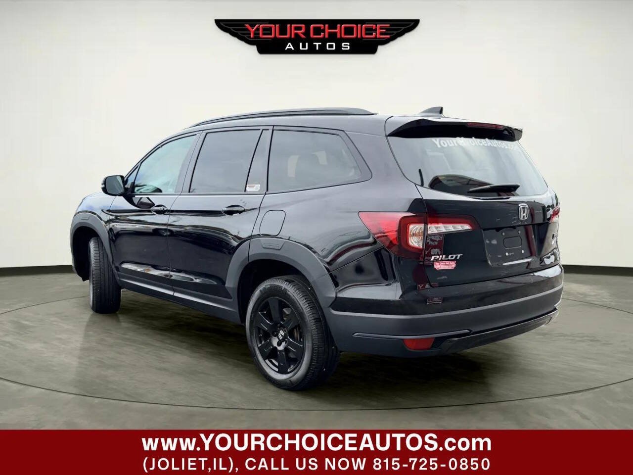 Used 2022 Honda Pilot TrailSport image 3