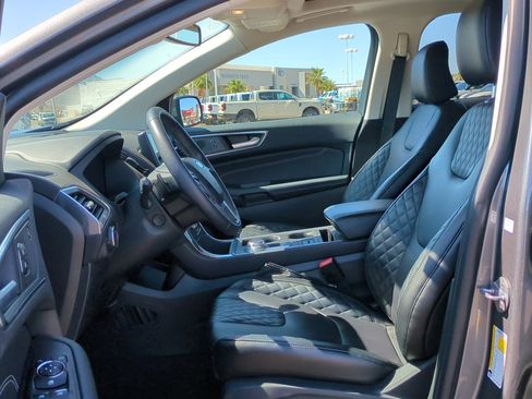 Used 2024 Ford Edge Titanium w/ Equipment Group 301A image 14