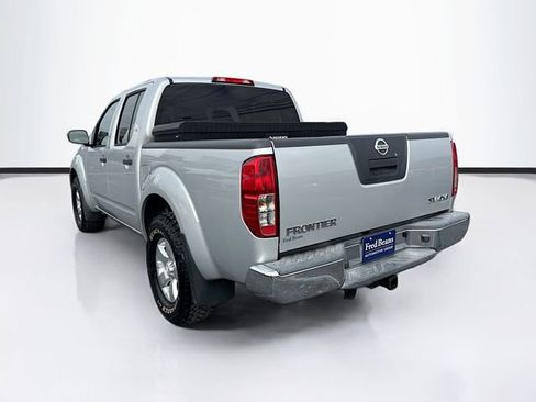 Used 2012 Nissan Frontier SV w/ SV Premium Utility Pkg image 5