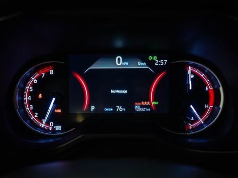 Used 2019 Toyota RAV4 Limited w/ Carpet Mat Package FWD image 18