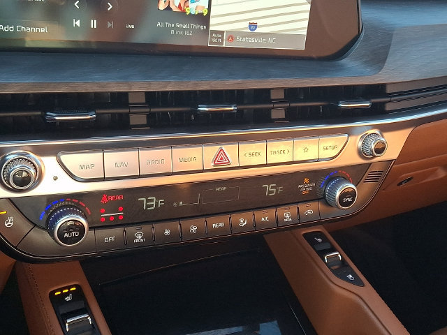 Used 2025 Kia Telluride SX Prestige X-Line AWD/4WD image 16