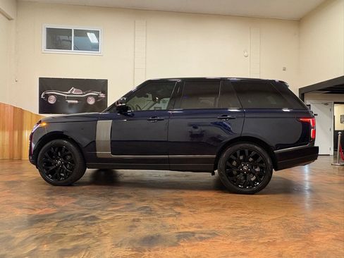 Used 2020 Land Rover Range Rover HSE AWD/4WD image 16