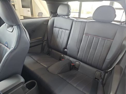 Certified 2025 MINI Cooper S image 18