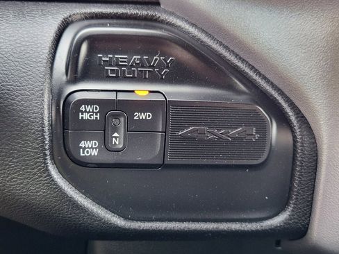 Used 2024 RAM 3500 Big Horn image 22