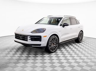 New 2026 Porsche Cayenne S 360° Tour