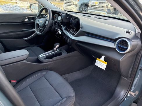 New 2026 Chevrolet Trax LS w/ LS Convenience Package image 29