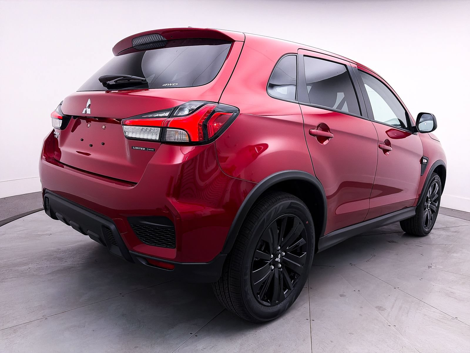 Used 2026 Mitsubishi Outlander Sport LE AWD/4WD image 6
