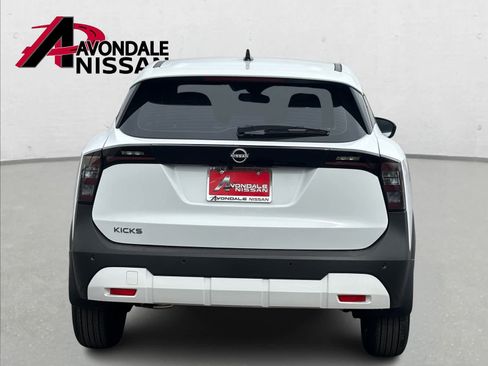 New 2026 Nissan Kicks S image 6