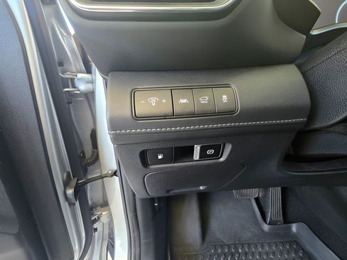 Used 2023 Hyundai Santa Fe Limited AWD/4WD image 43