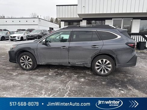 Used 2023 Subaru Outback Touring XT image 9