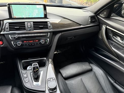 Used 2015 BMW 335i Sedan RWD image 21