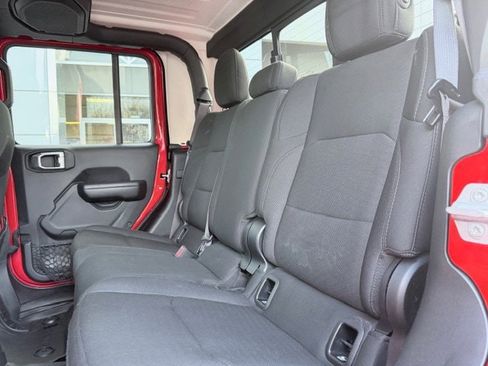 Certified 2020 Jeep Gladiator Sport image 9