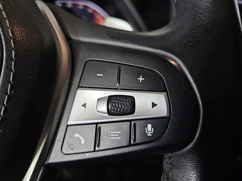 Used 2021 BMW X5 sDrive40i w/ Premium Package RWD image 18