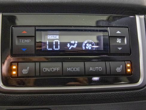 Used 2026 Subaru Ascent Limited AWD/4WD image 42