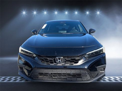 Used 2023 Honda Civic Sport image 8