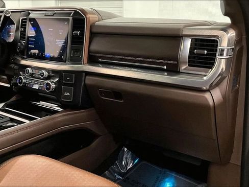 Used 2025 Ford F250 King Ranch image 18