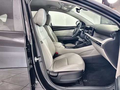 Certified 2025 Hyundai Tucson SEL FWD image 25