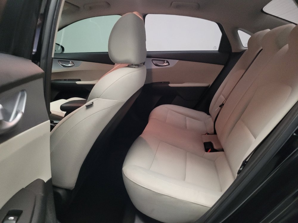 Used 2023 Kia Forte LXS w/ LXS Technology Package FWD image 18