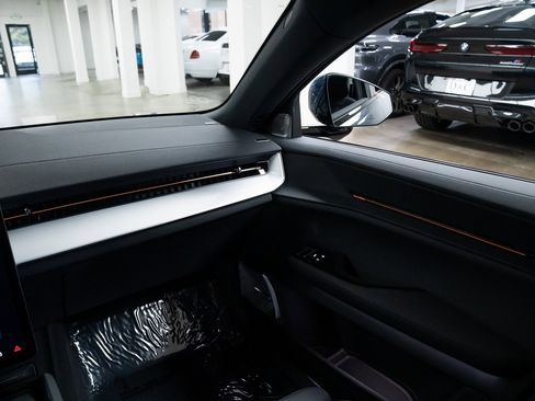 Used 2025 Polestar Polestar 3 image 11