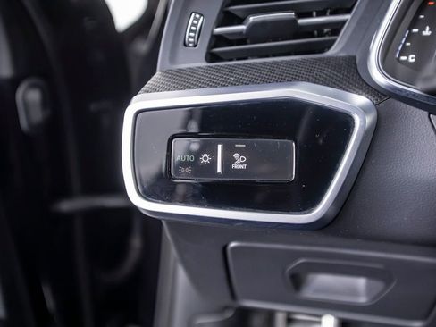 Used 2025 Audi RS 6 performance image 37