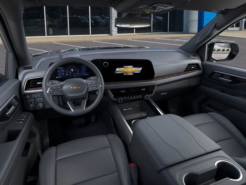 New 2026 Chevrolet Suburban LT w/ Comfort Package image 15