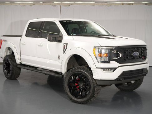 Used 2021 Ford F150 XLT w/ Equipment Group 302A High AWD/4WD image 8