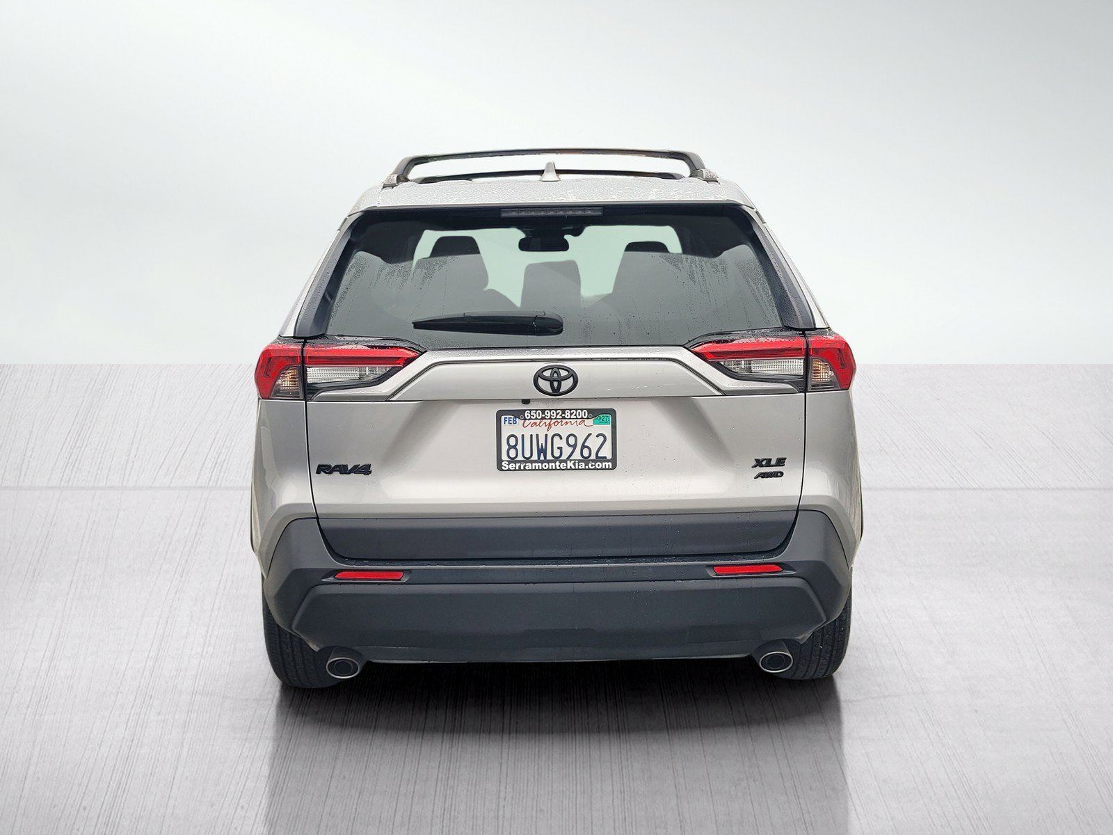 Used 2021 Toyota RAV4 XLE w/ Convenience Package AWD/4WD image 5