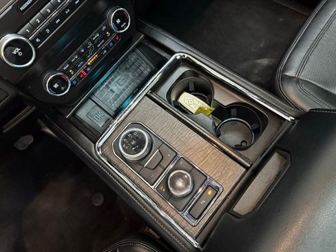 Certified 2021 Ford Expedition Max Limited image 40