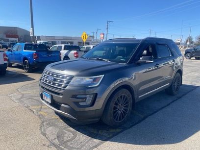 Used 2017 Ford Explorer XLT w/ Equipment Group 202A