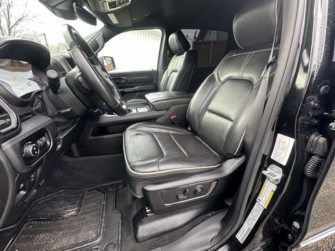 Used 2022 RAM 1500 Limited w/ Body-Colour Bumper Group image 9