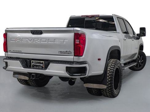 Used 2021 Chevrolet Silverado 3500 High Country w/ Snow Plow Prep/Camper Package image 7