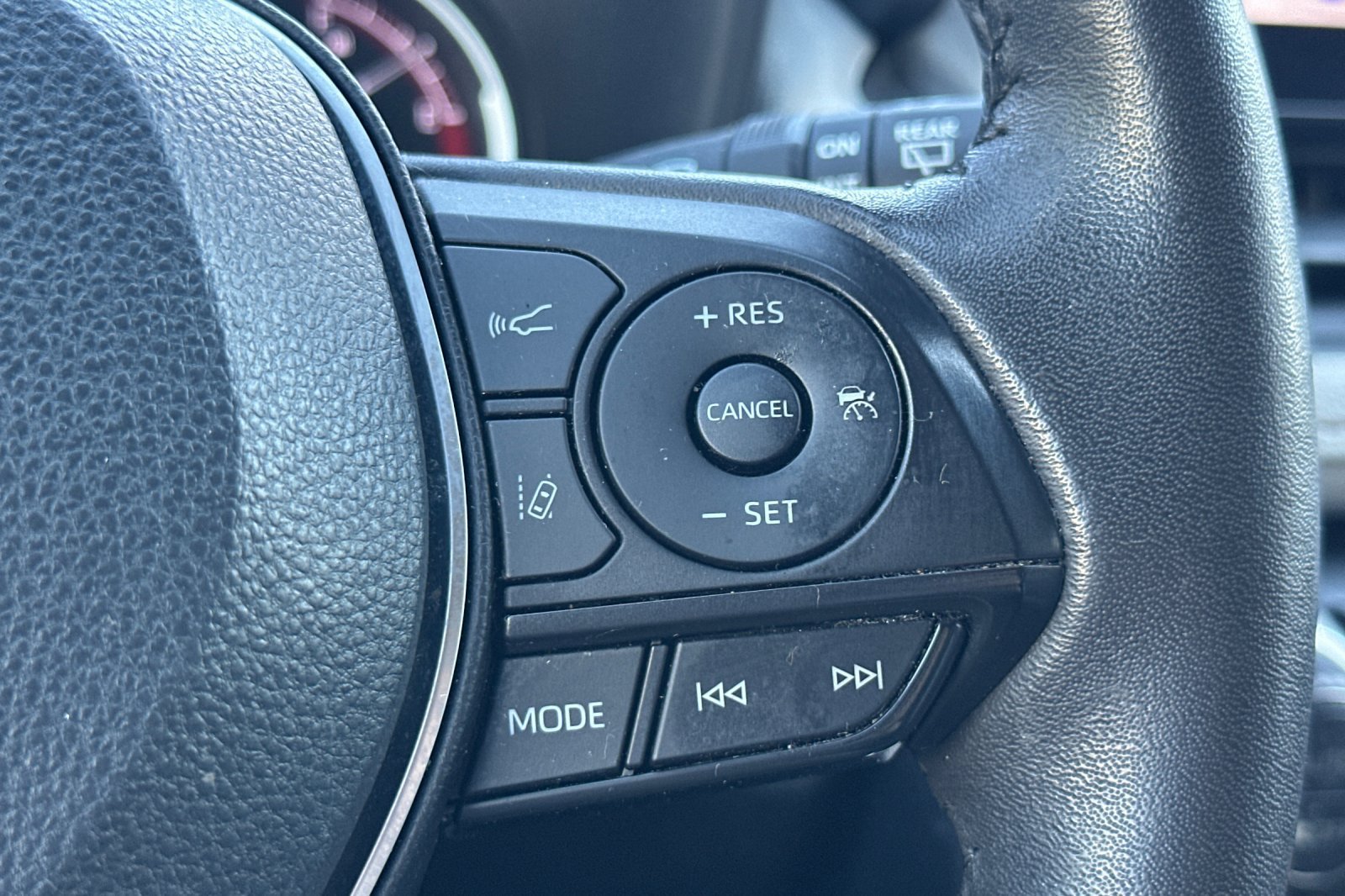 Certified 2024 Toyota RAV4 XLE w/ Convenience Package FWD image 39