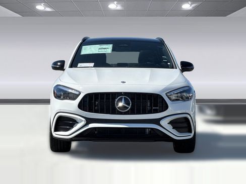 New 2026 Mercedes-Benz GLA 35 AMG 4MATIC image 5