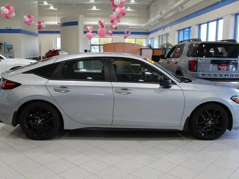 Certified 2022 Honda Civic Sport image 4