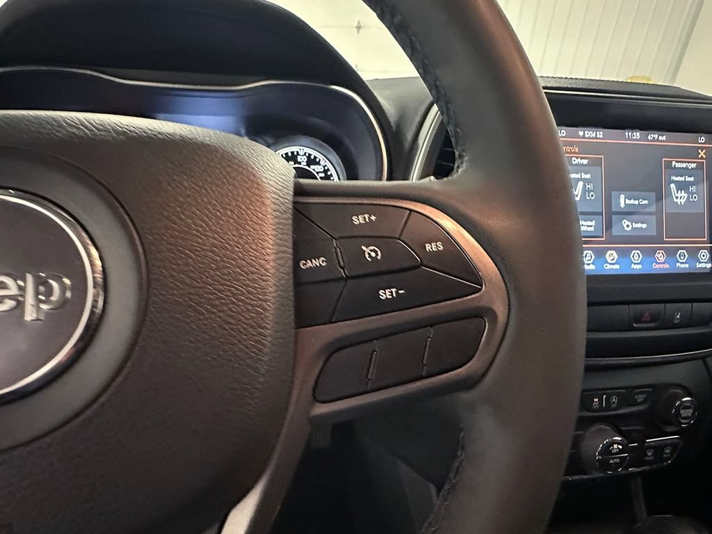 Used 2022 Jeep Cherokee Latitude Lux AWD/4WD image 37