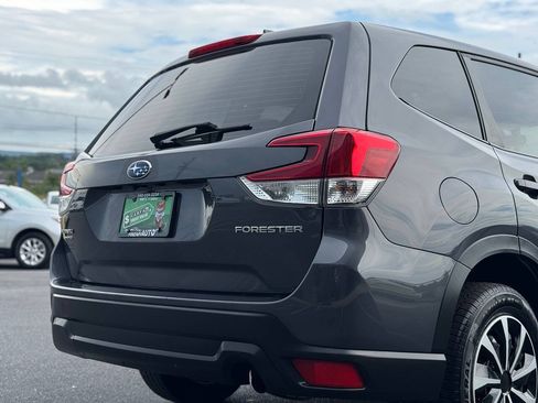 Used 2022 Subaru Forester AWD/4WD image 42
