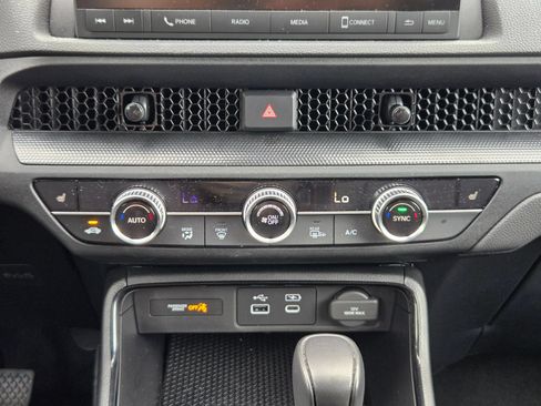 Used 2025 Honda CR-V Sport image 18