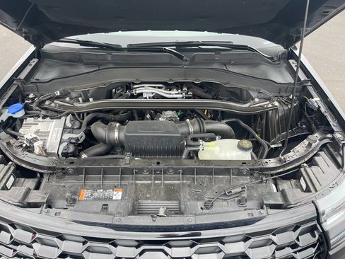 Used 2025 Ford Explorer ST AWD/4WD image 44