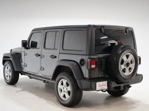 Used 2019 Jeep Wrangler Unlimited Sport S image 6