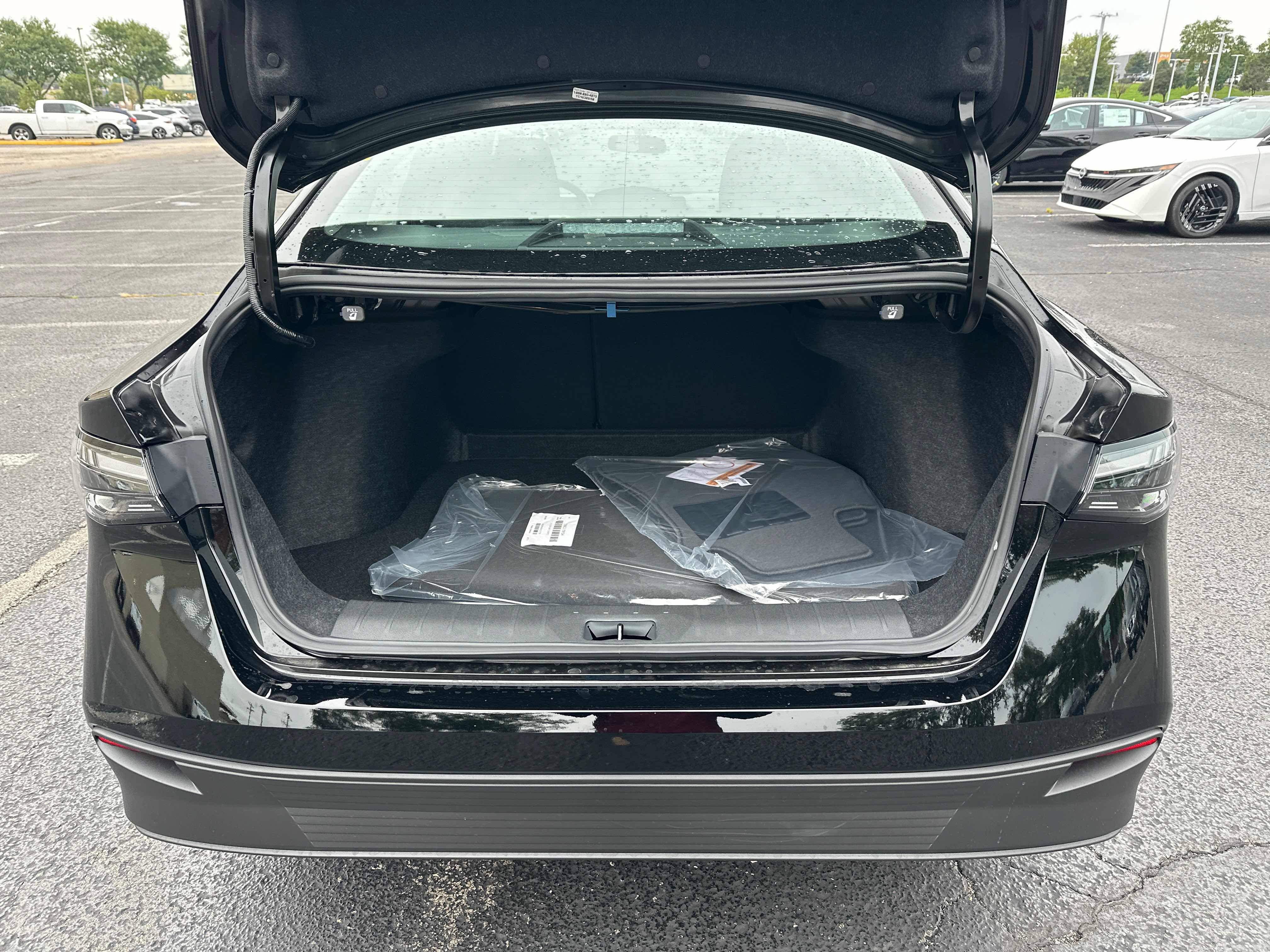New 2027 Nissan Sentra S w/ Floor Mat Package FWD image 15