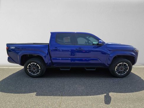 Certified 2025 Toyota Tacoma TRD Sport w/ TRD Sport Premium Package AWD/4WD image 2